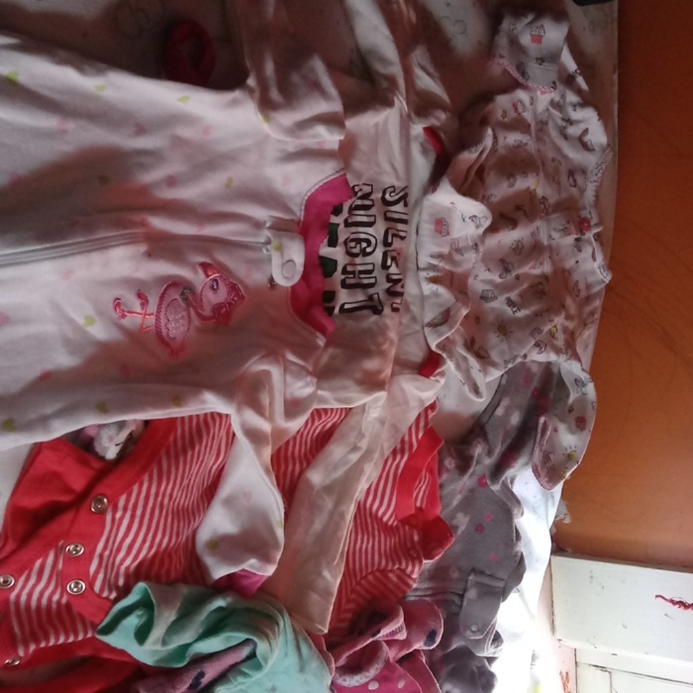 Baby clothes - Picture 4 of 4